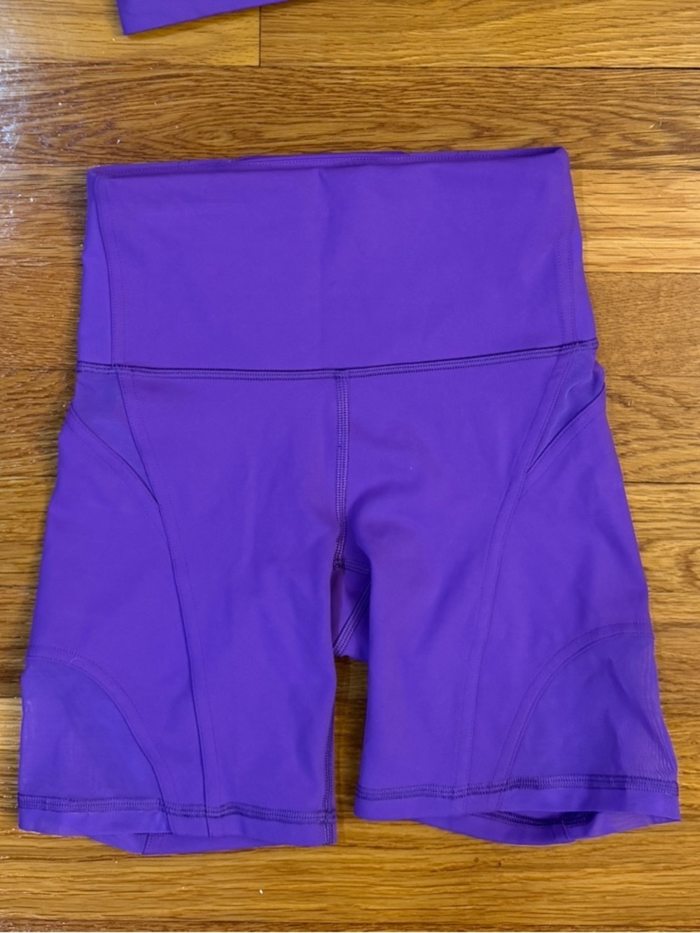 Lululemon Wunder Train Mesh Panel High-Rise Short 6" Atomic Purple - Size 2